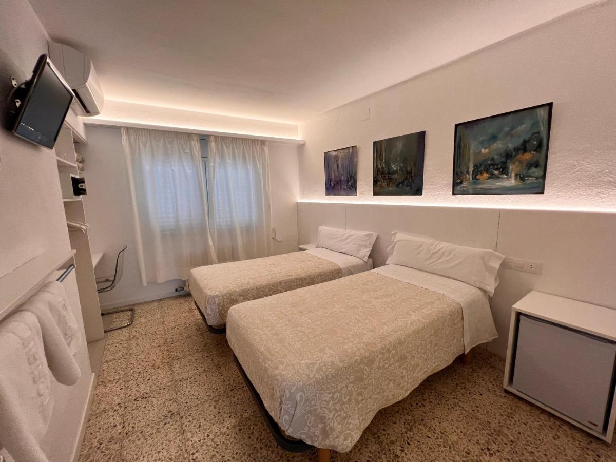 Hostal Marina Cadaqués Kültér fotó