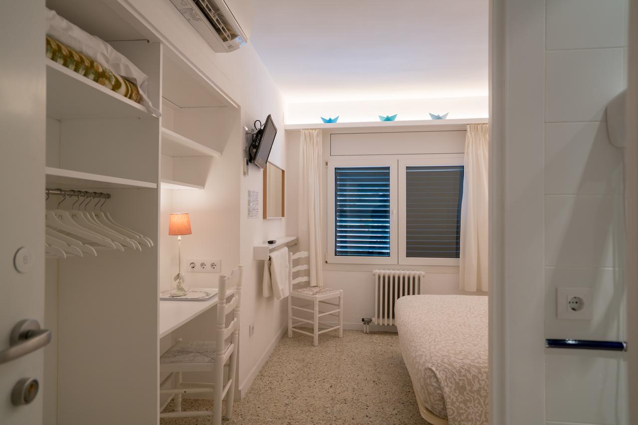 Hostal Marina Cadaqués Kültér fotó